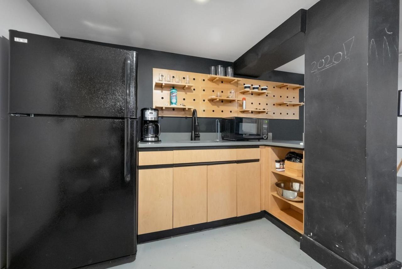 Furnished 523 East Village