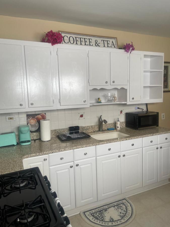 Queens Chateau Apartment