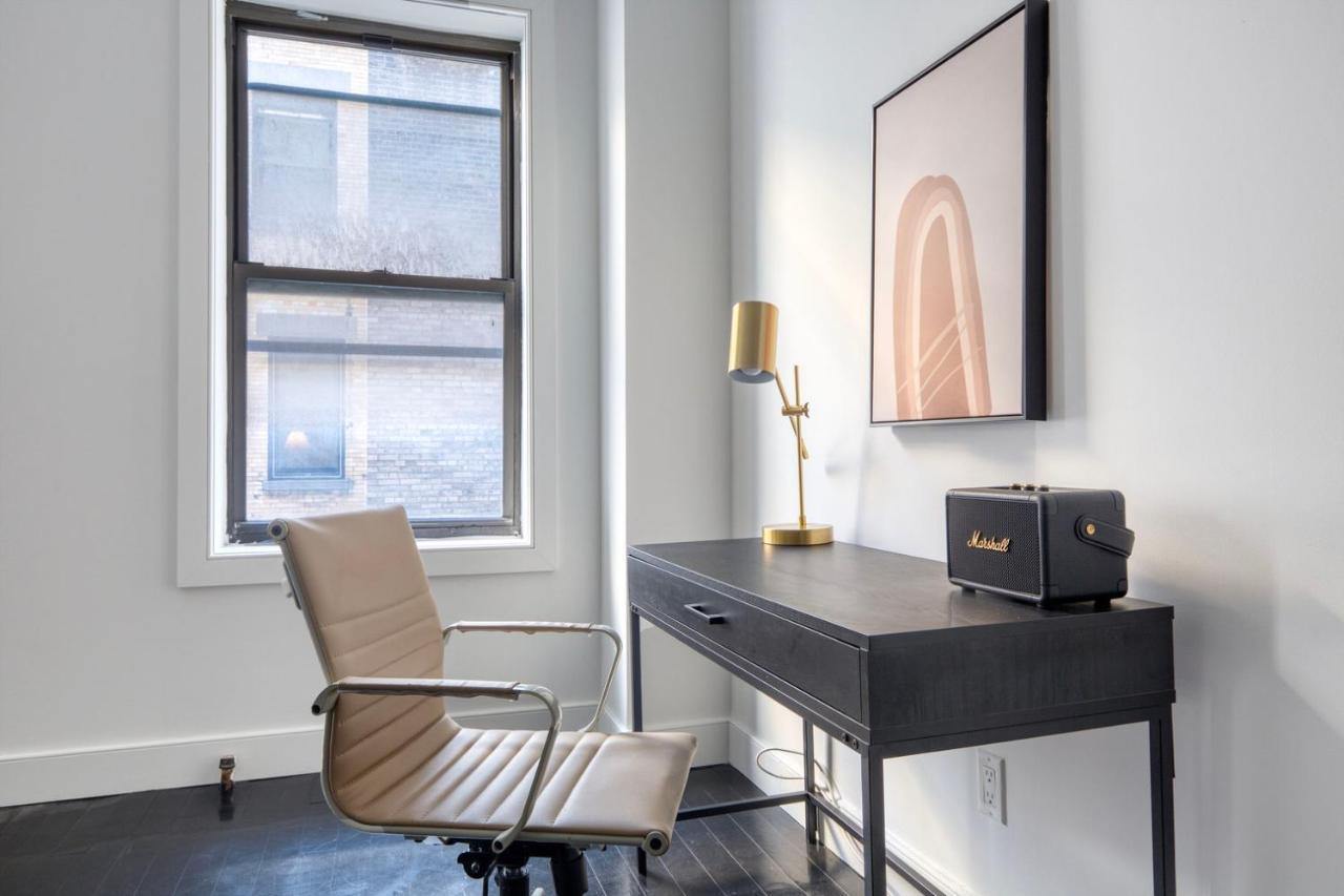 Midtown 2br W Doorman Wd Nr Park Nyc-1246 Apartment