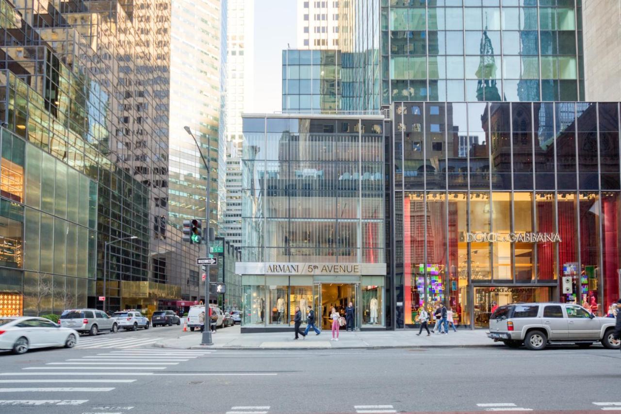 Midtown 2br W Roofdeck Wd Nr Central Park Nyc-1245 *