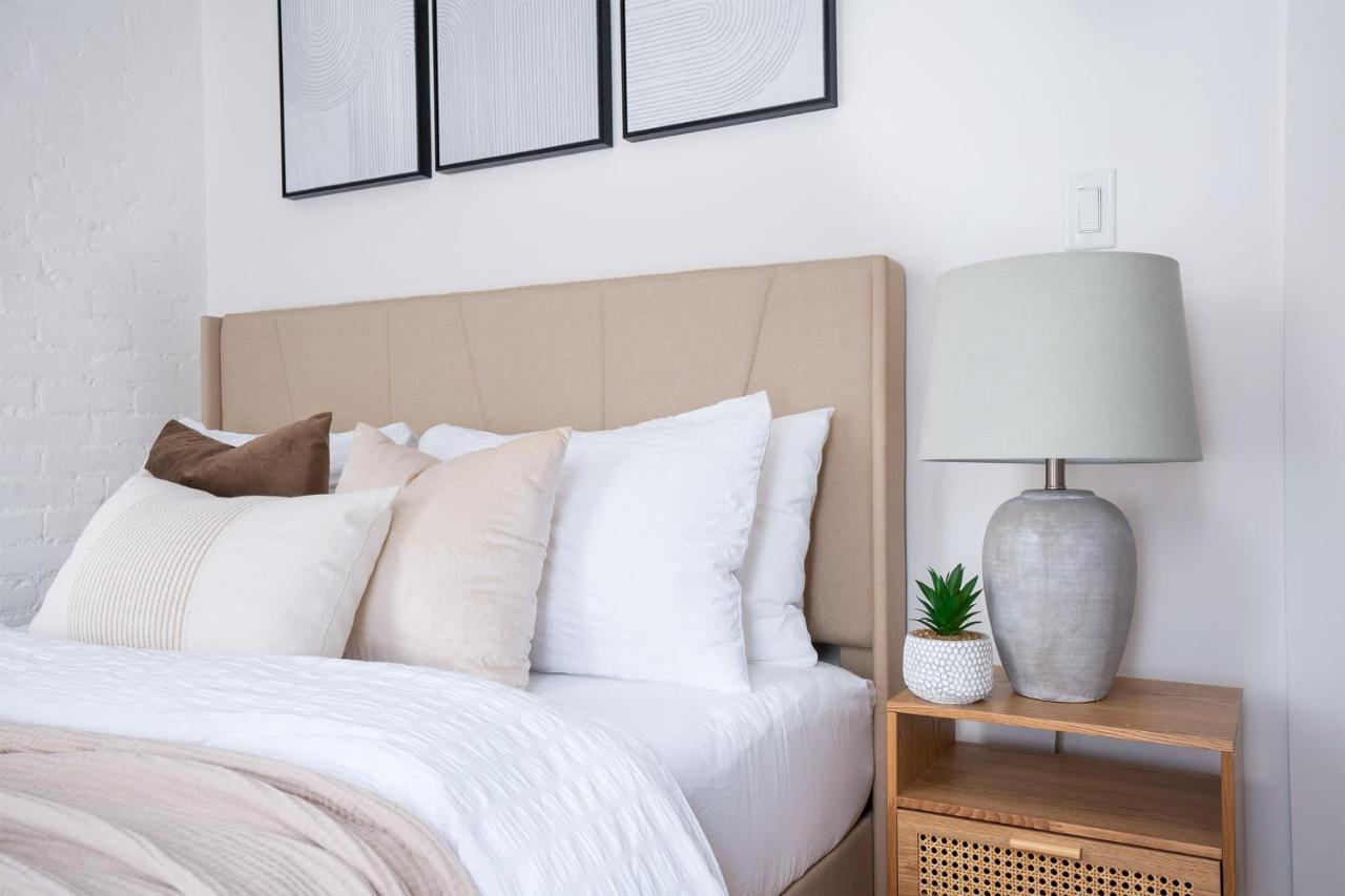 Apartment 1290-13 Newly Renovated 2 Bedrooms In Ues *