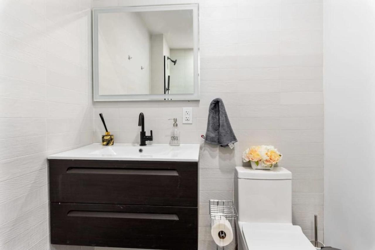 Luxury 3br Duplex W Private Patio In Upper East New York