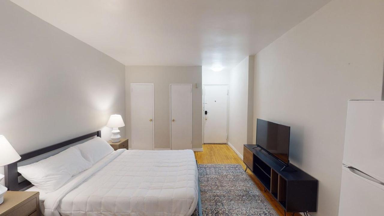 Appartement 782: East Village