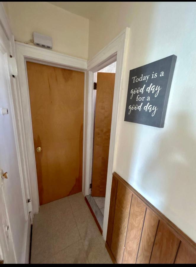 Woodside, Queens * New York