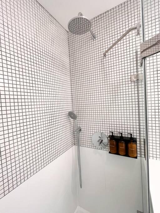 New Cozy Modern Minimalist In Brooklyn At Rem-casa New York