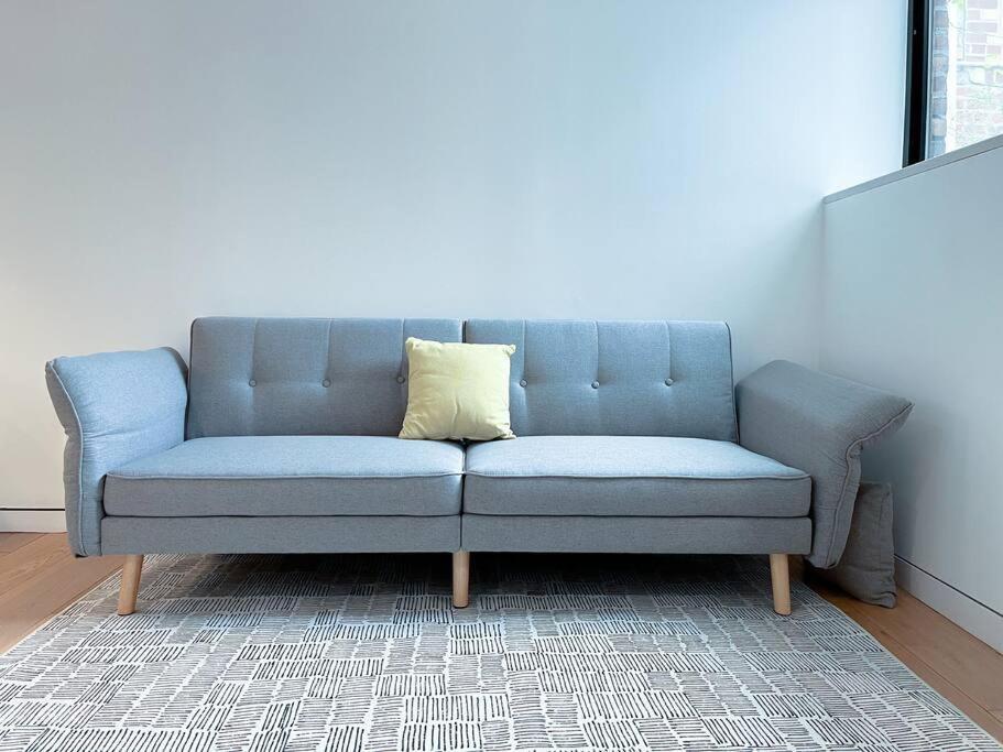 Apartment New Cozy Modern Minimalist In Brooklyn At Rem-casa