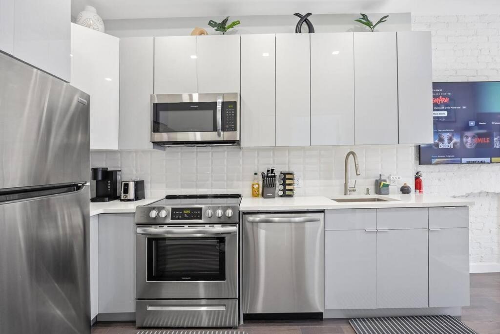 Apartment Swj 3rd - Sleeps 7,close To Lga,times Sq In 25 Min New York