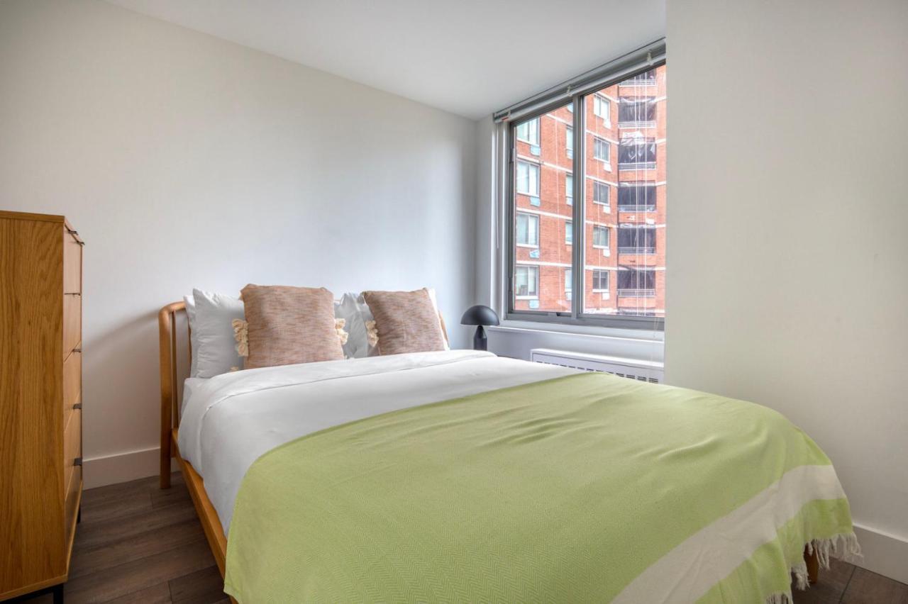 Kips Bay 1br W Gym Doorman Nr Hospitals Nyc-1271 Apartment