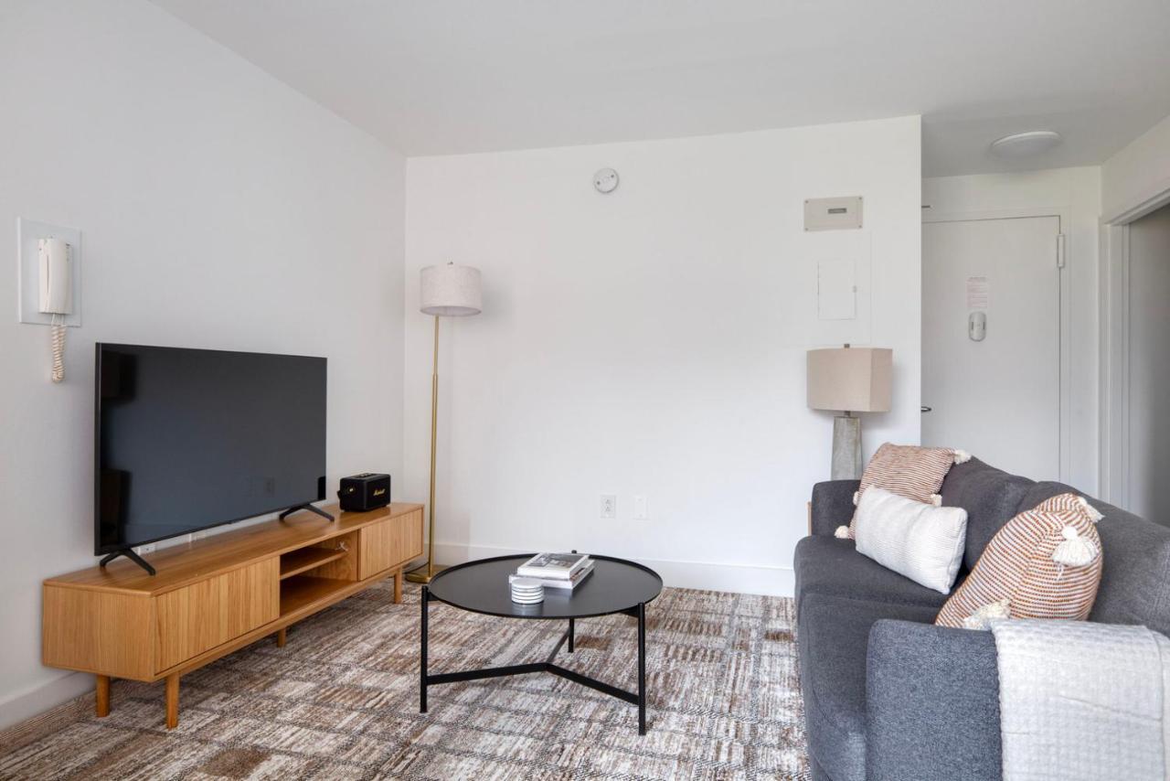Kips Bay 1br W Gym Doorman Nr Hospitals Nyc-1271 Apartment *