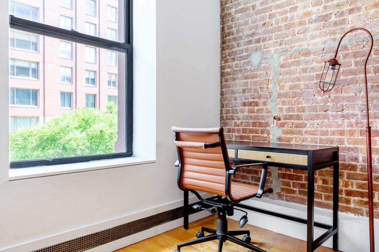 Upper W Side 2br W Wd Nr Park Nyc-276 New York