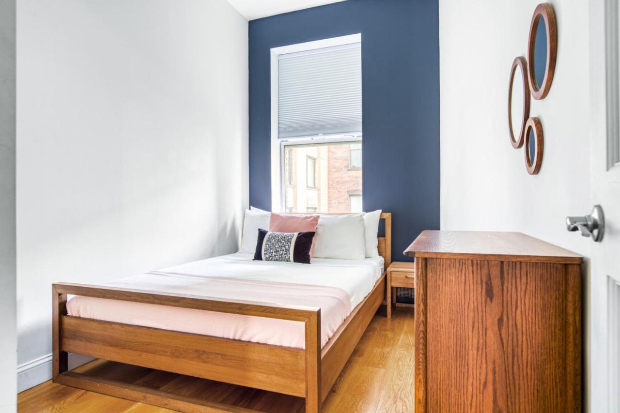 Upper W Side 2br W Wd Nr Park Nyc-276