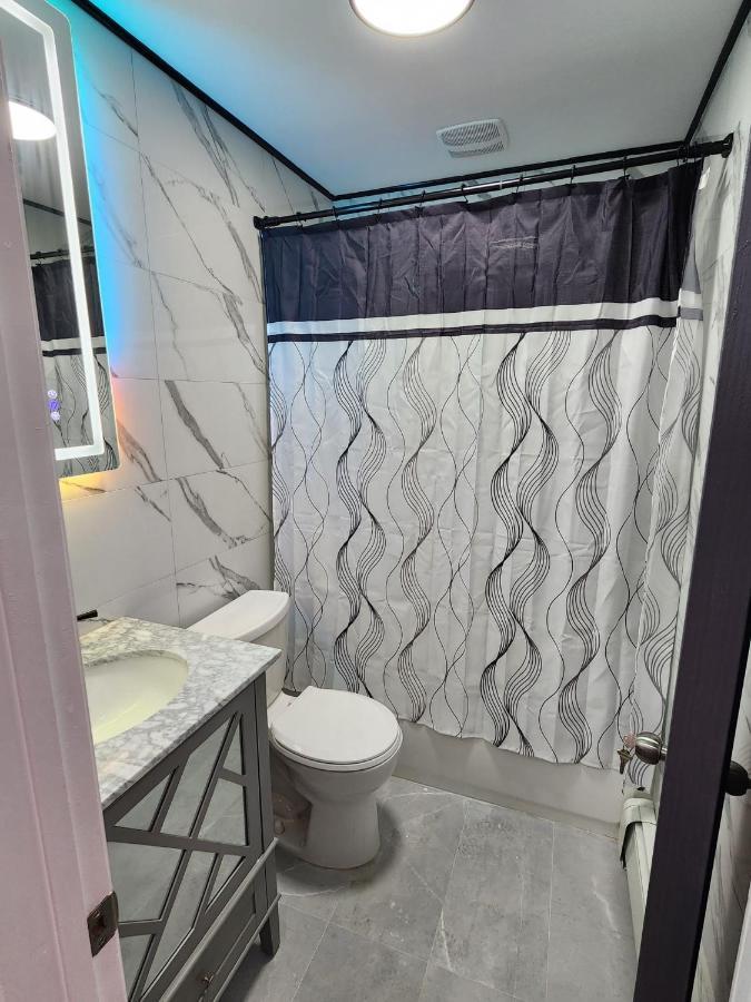 Apartment Cozy Shared With Host *