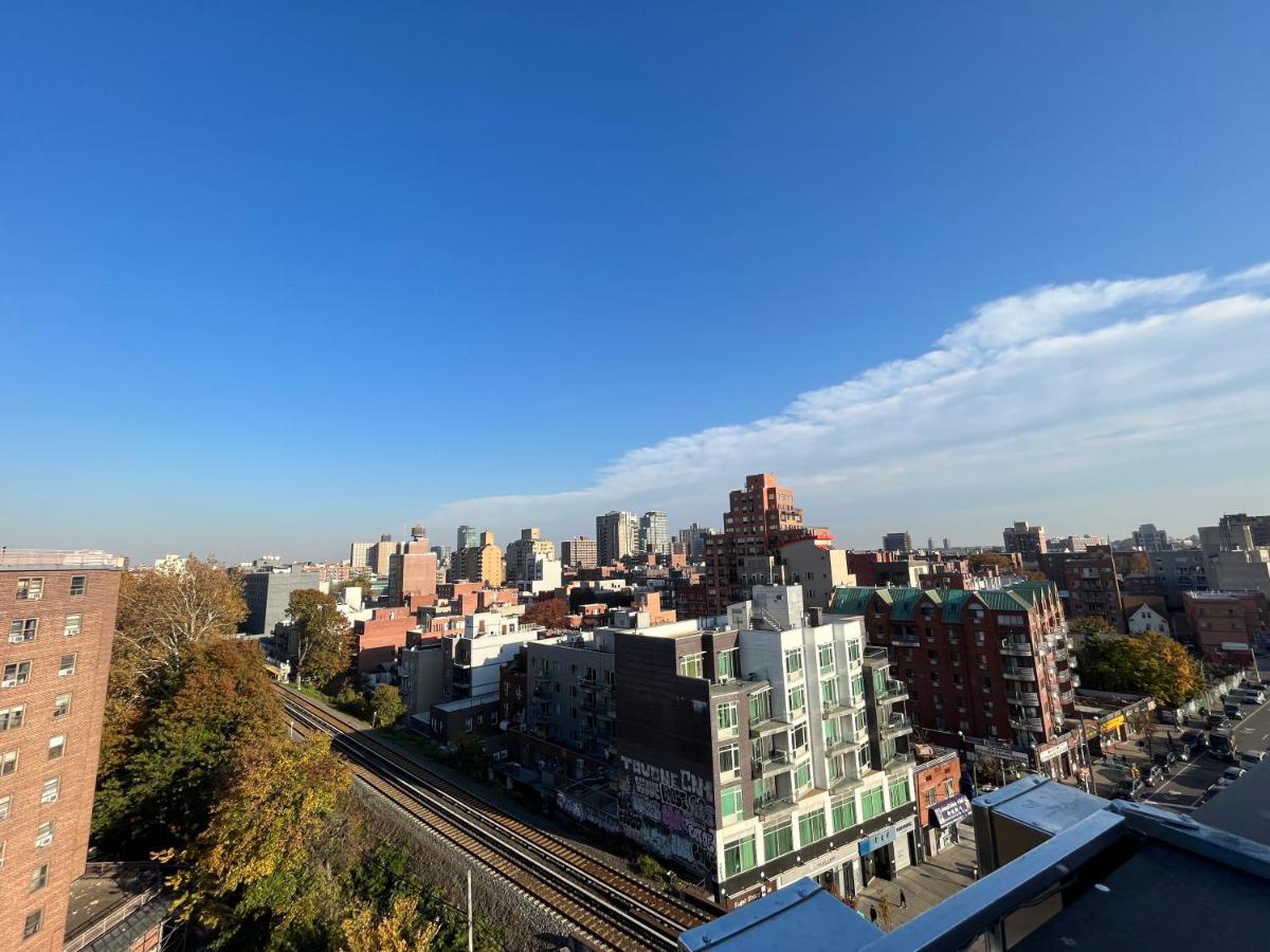 Hotel Starlight Near Lga Airport 3*