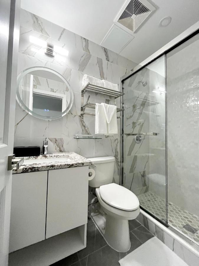 Starlight Near Lga Airport New York