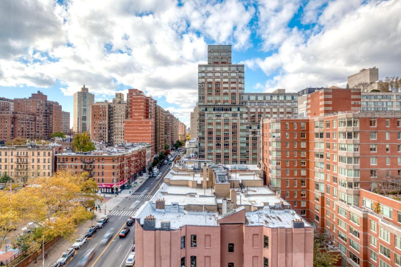 Ues 2br W Elevator Doorman Nr Transportation Nyc-1297 Appartement