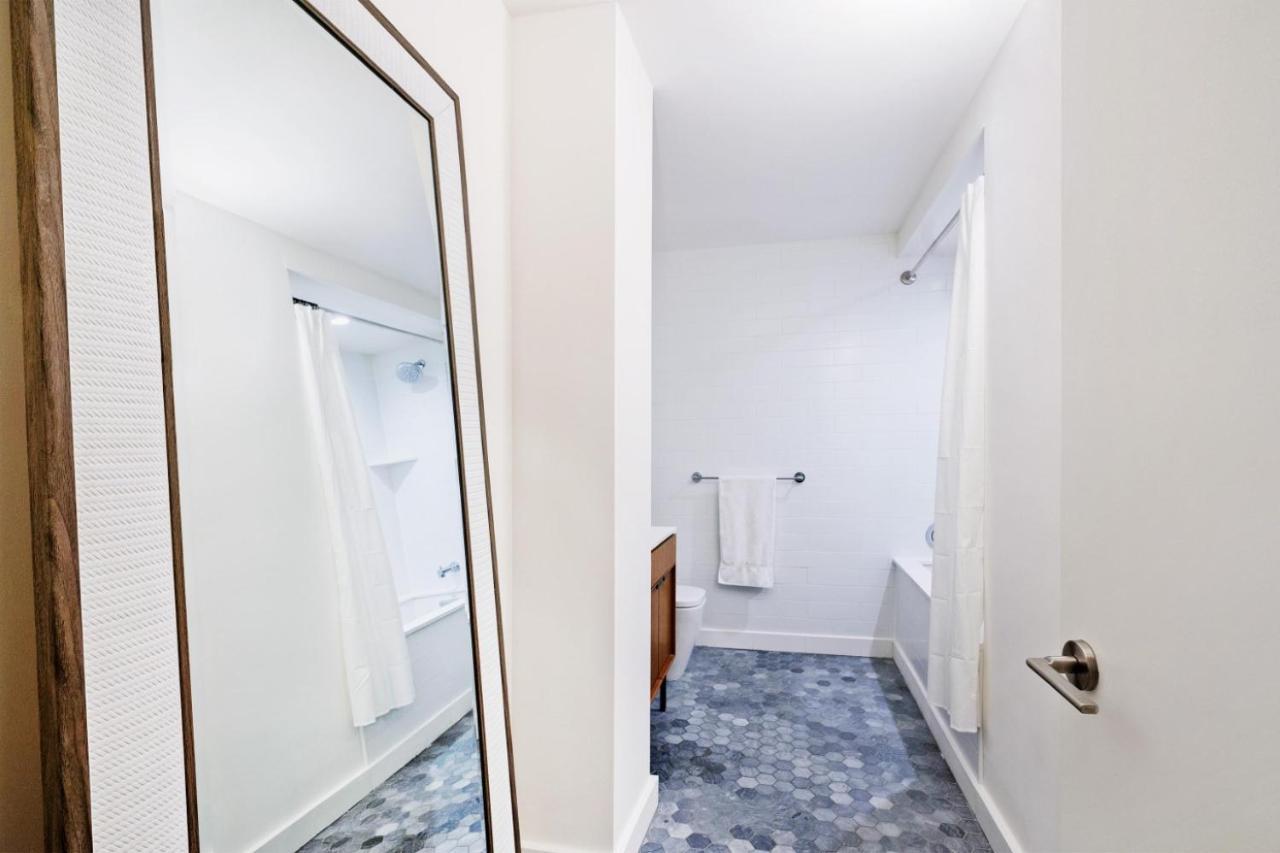 Lovely 2 Bedroom Apartment New York
