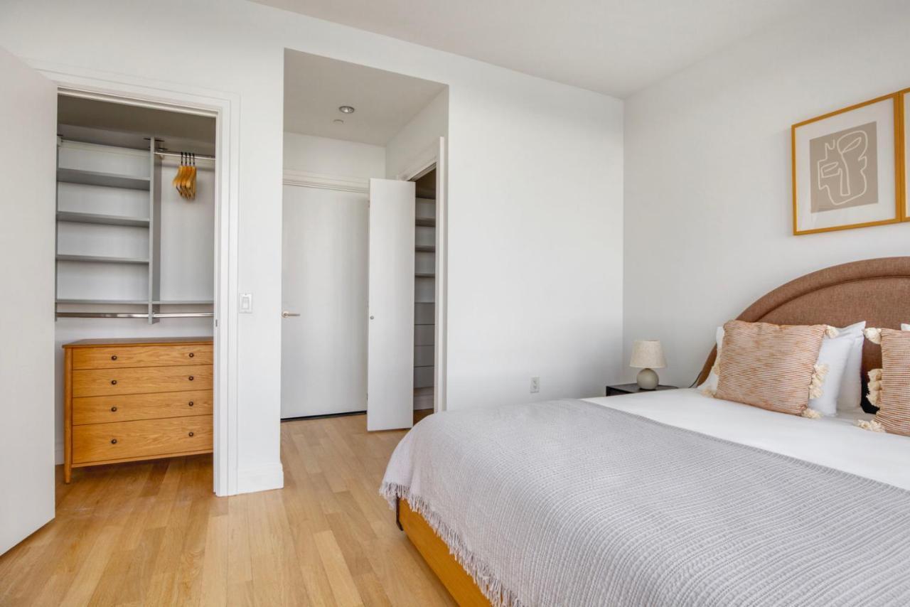 Apartment Midtown West 2br W Gym Wd Nr Green Space Nyc-1310 *