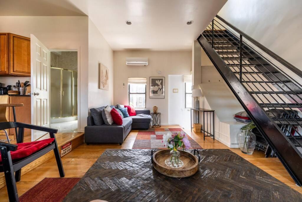 Apartment East Village Townhouse New York