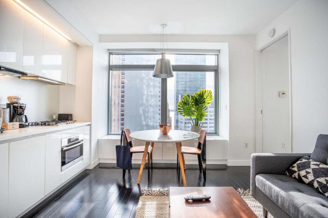 Financial District 1br W Wd Gym Elevator Nyc-1378 Apartment *