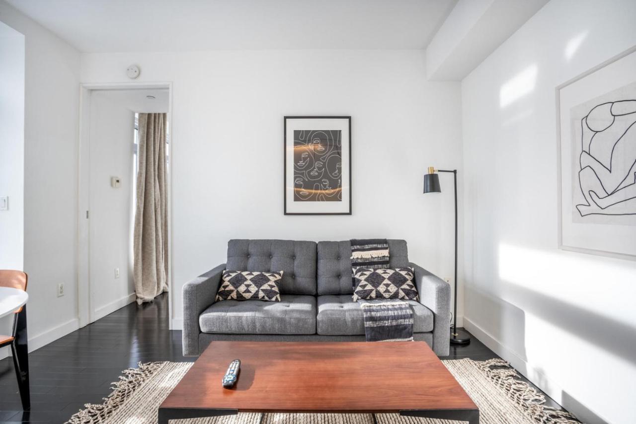 Financial District 1br W Wd Gym Elevator Nyc-1378 *