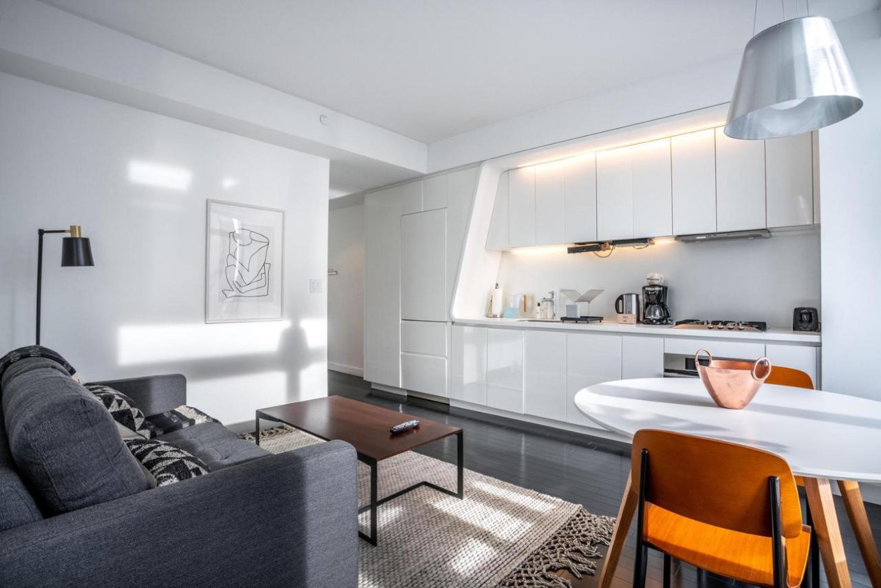 Financial District 1br W Wd Gym Elevator Nyc-1378 Apartment *