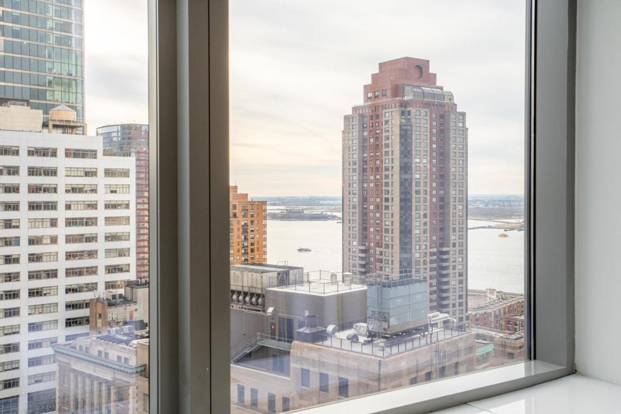 Financial District 1br W Wd Gym Elevator Nyc-1361 *