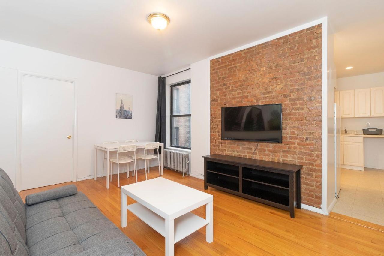 The Upper East Side Monthly New York