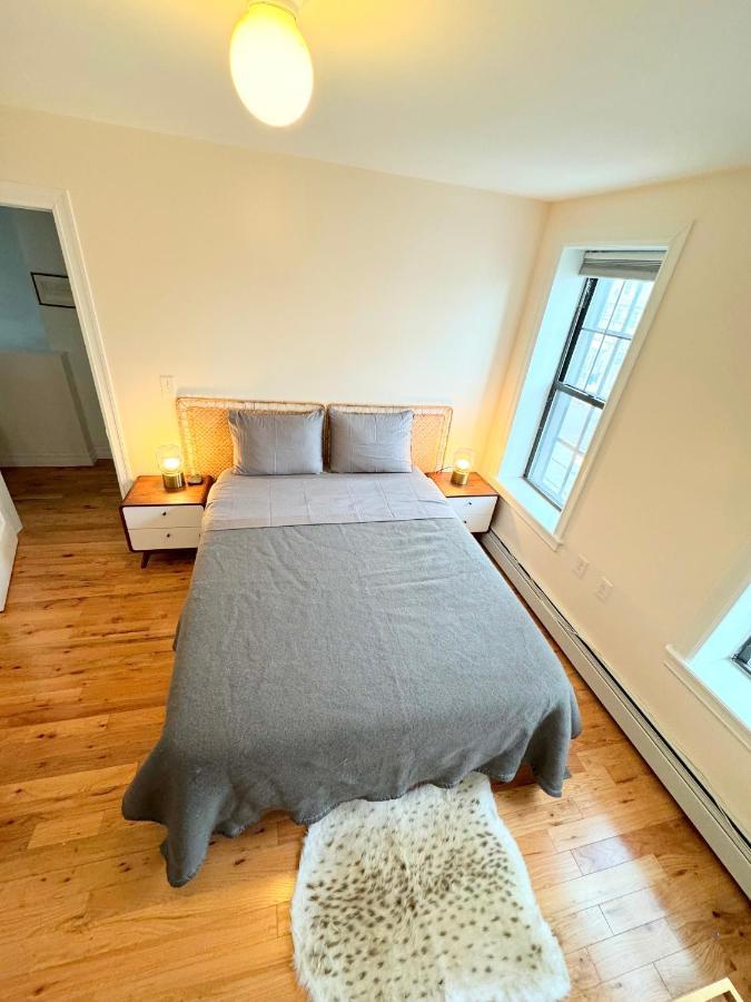 The Waltham Private & Bathroom John F Kennedy Jfk Lga Airport Manhattan Penn Station Bullet-train 15 Min New York