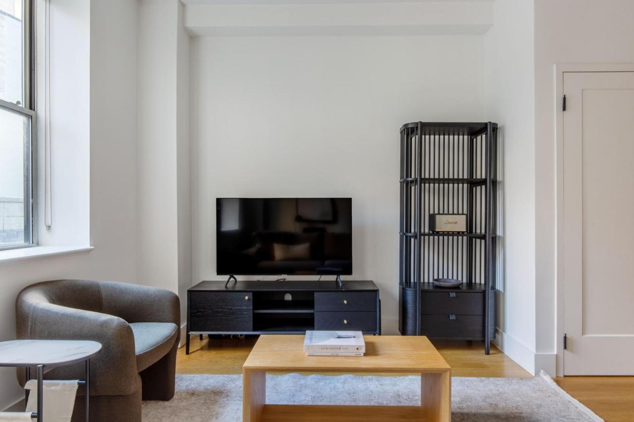 Apartment Fidi 1br W Gym Doorman Lounge Nr Park Nyc-1344 New York