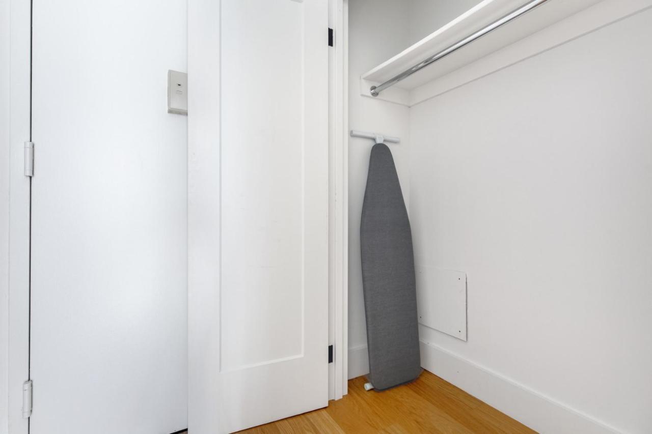 Fidi 1br W Gym Doorman Lounge Nr Park Nyc-1344