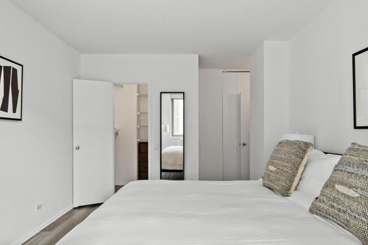 Midtown East 1br W Gym Nr East River Esplanade Nyc-1382 Appartement New York