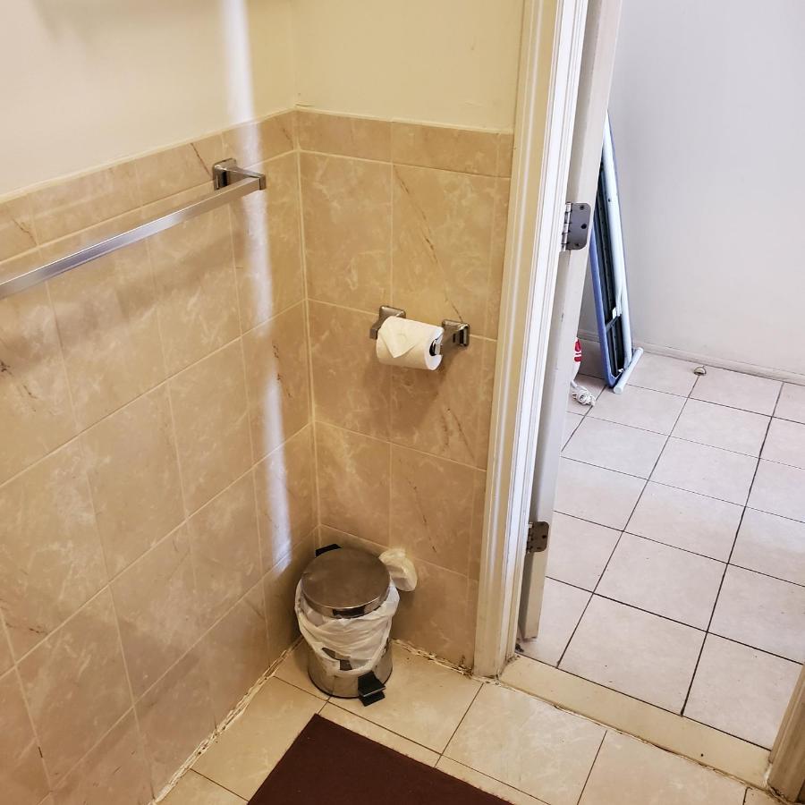 Apartment And One Bedroom