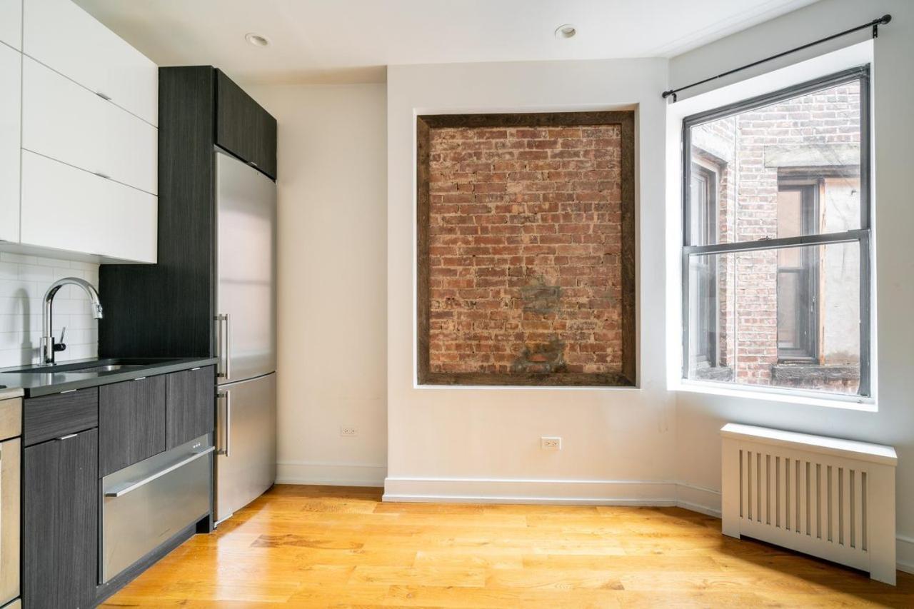 1429: East Village *