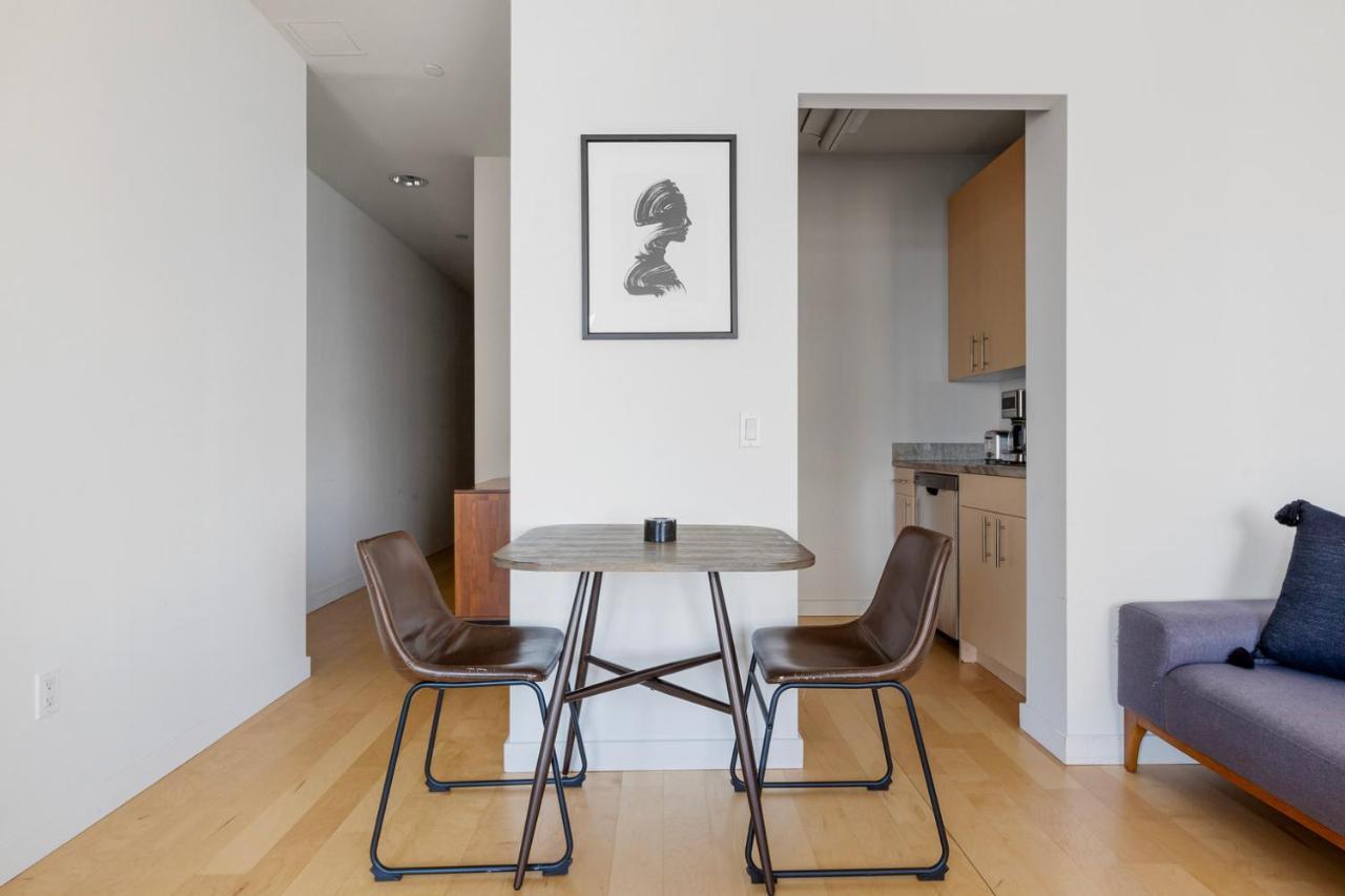 Financial District W Gym Doorman Nyc-1289 *