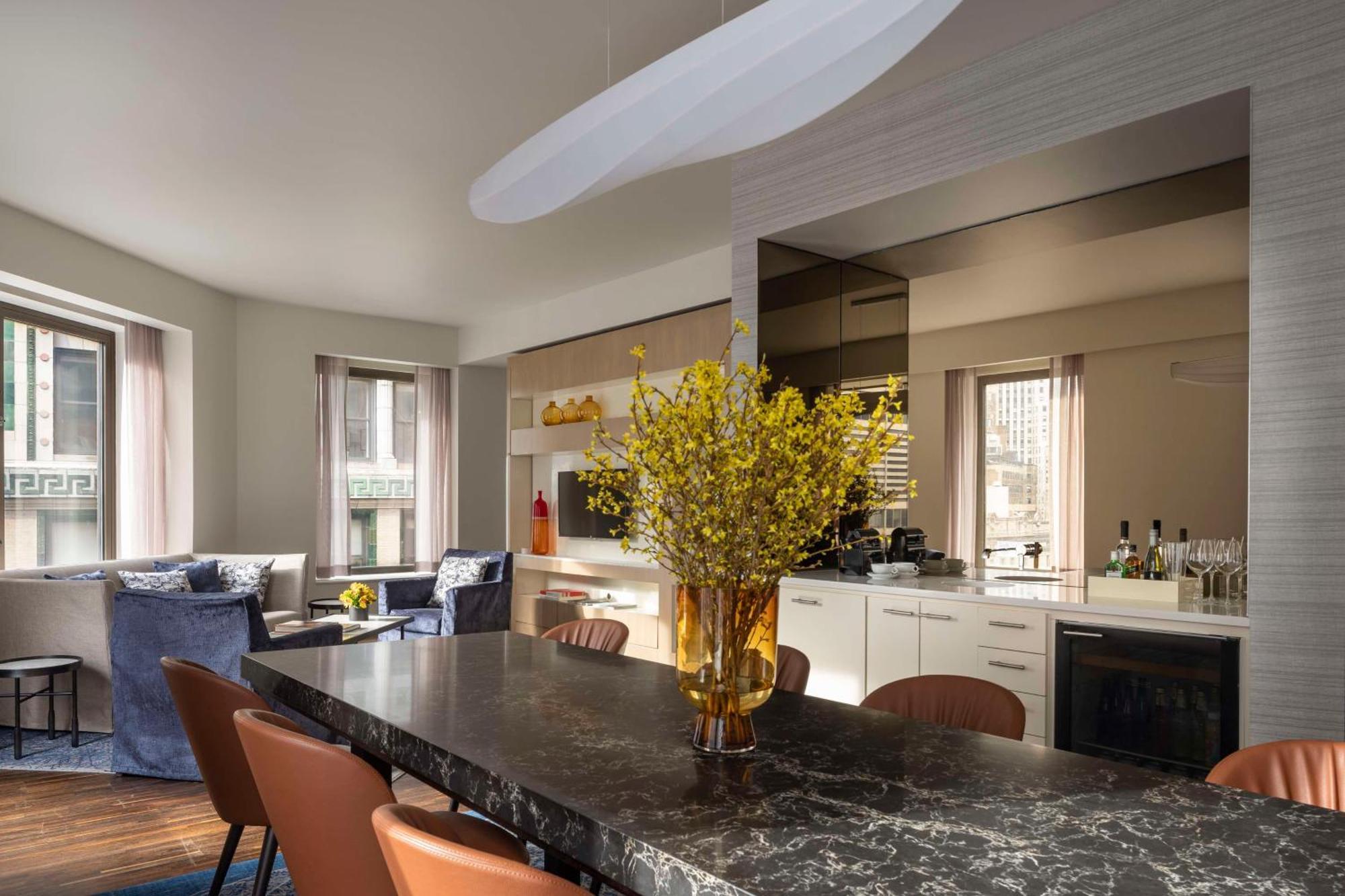 Hyatt Centric Street New York