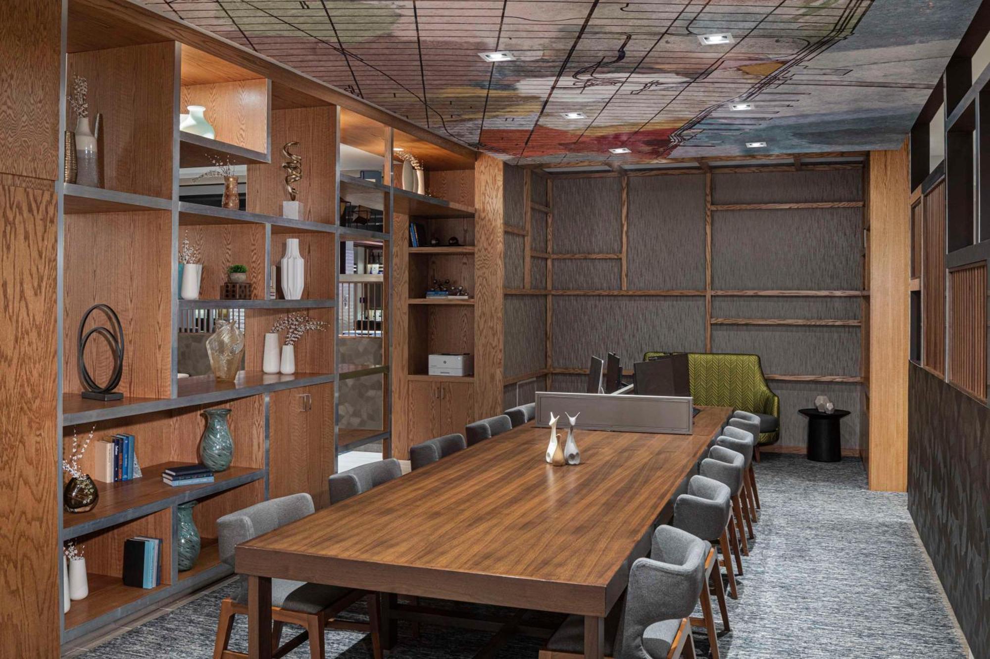 Hyatt Place - Times Square 4*