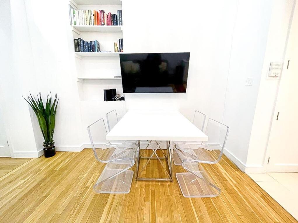 Appartement 62-2b Renovated 1br In Prime Upper East Side