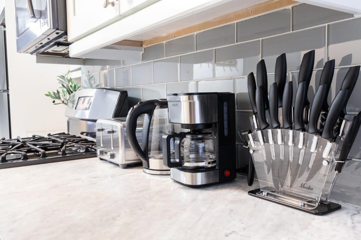 39-2 Renovated 3br Prime Hudson Yards Area New York