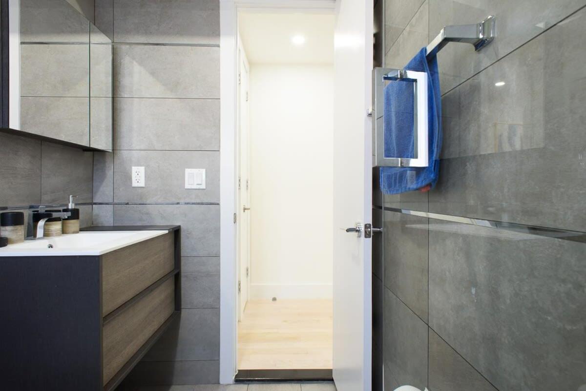 75-5 Luxury 3br Duplex W D Elevator Bldg Apartment *