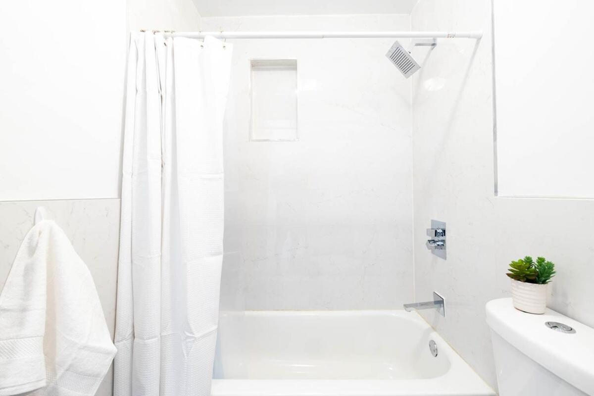 26-4a New Prime 20's W D Shared Courtyard Appartement New York