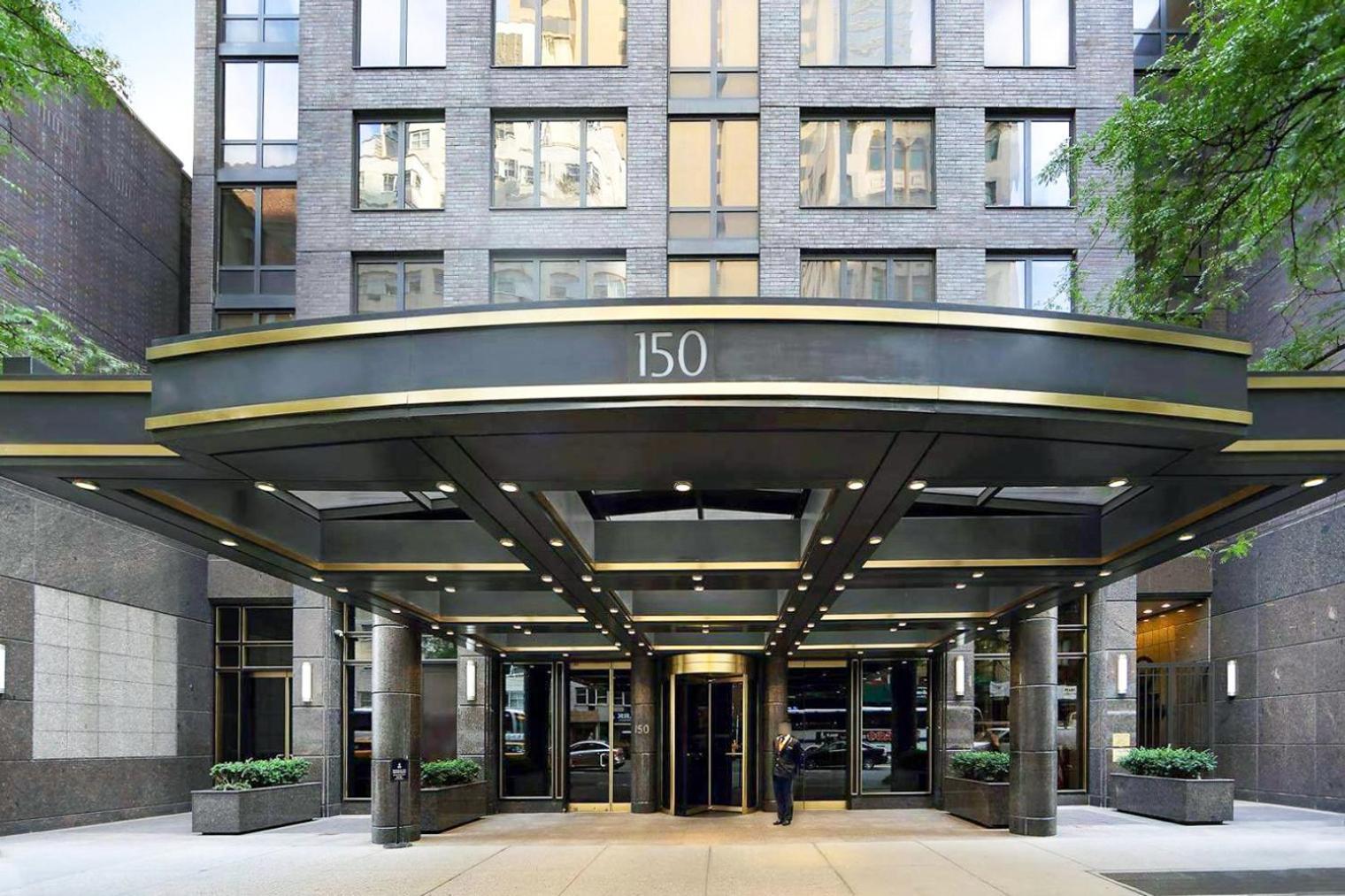 Sutton Place W Gym Nr Park Nyc-517 *