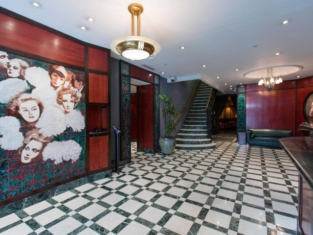 Hotel Washington Square 4*