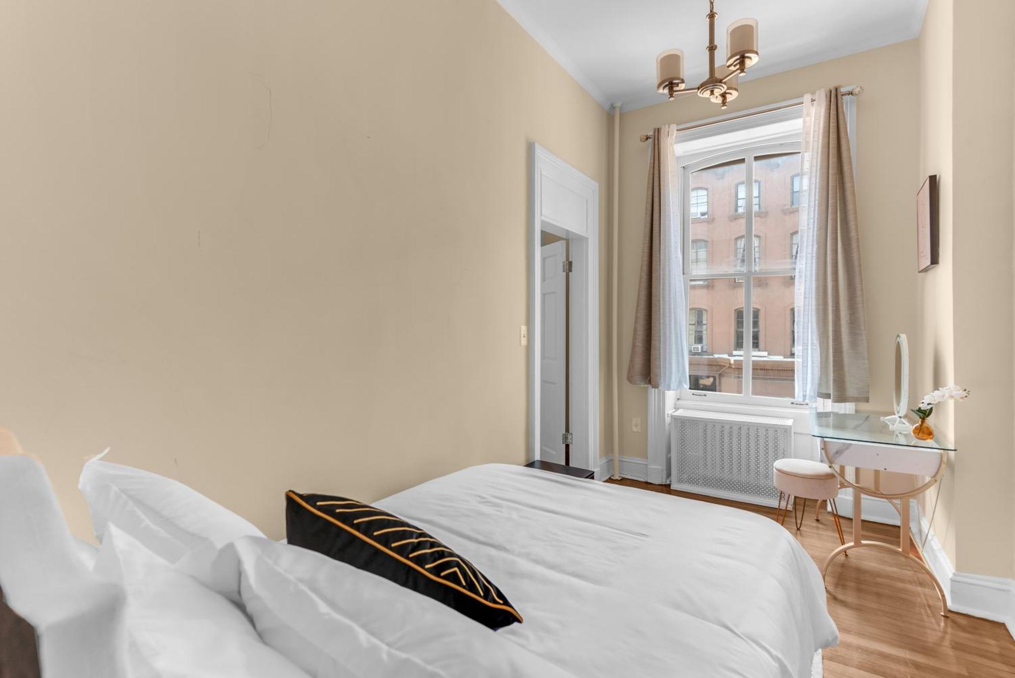 Apartment Charming 2bd In Brooklyn Heights
