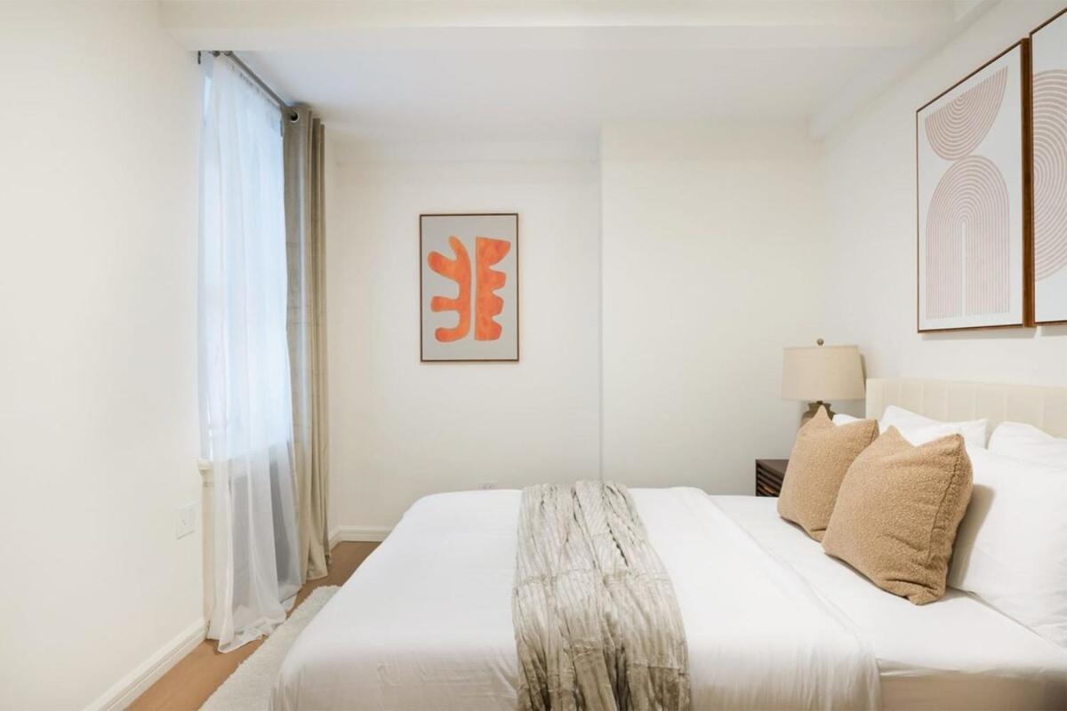 76-1d Brand New 4br 3bth Ues Doorman Gym Appartement *
