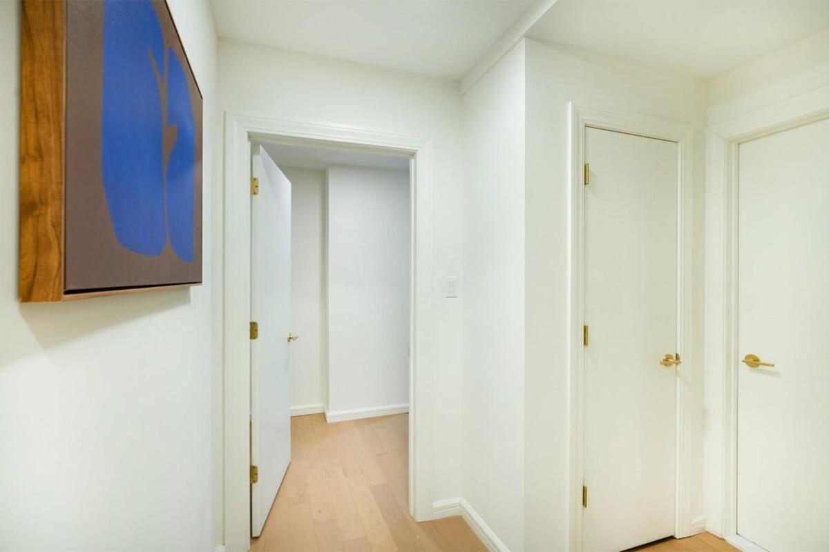 76-1d Brand New 4br 3bth Ues Doorman Gym Appartement