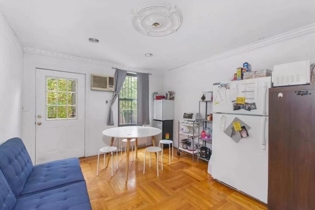 Comfy At Great Townhouse In Williamsburg Homestay New York