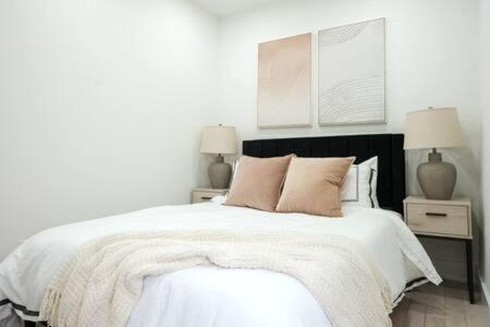 Apartment 3br 2baths With Private Outdoors *