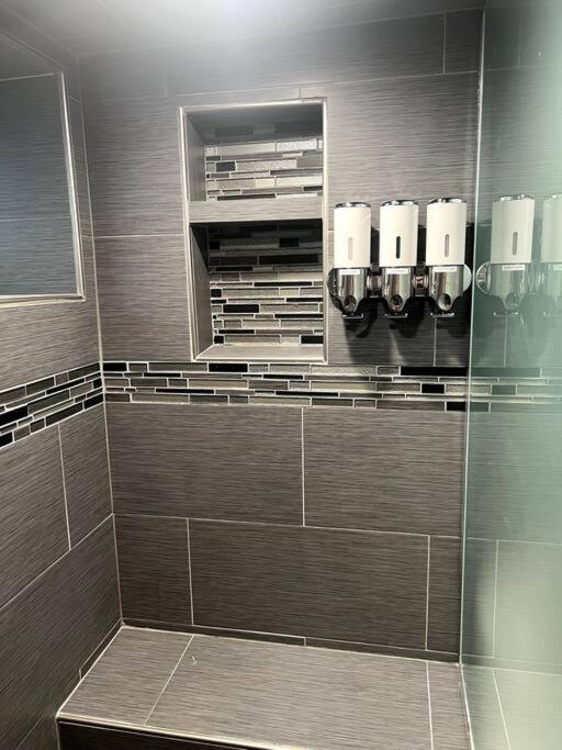 Appartement Modern & Cozy Basement Near Jfk Airport *