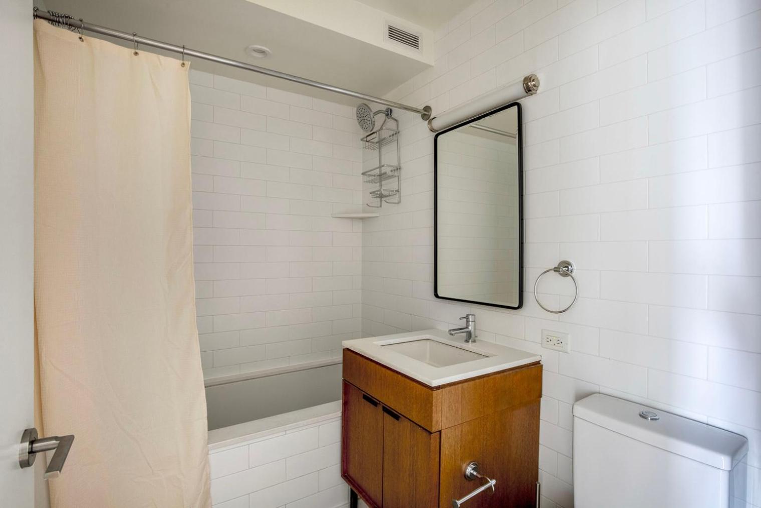 Midtown East 2br W Gym Wd Nr Parks Un Nyc-1205