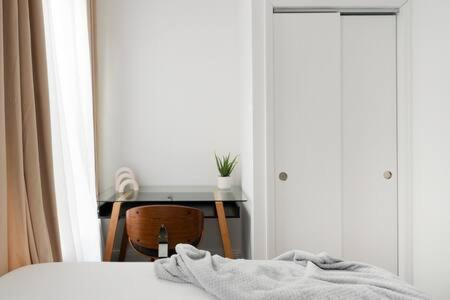 91-2a Stylish 3br 2bth With W D * New York